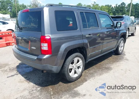 2015 Jeep Patriot Latitude из США, поврежденный, VIN 1C4NJRFB8FD215160